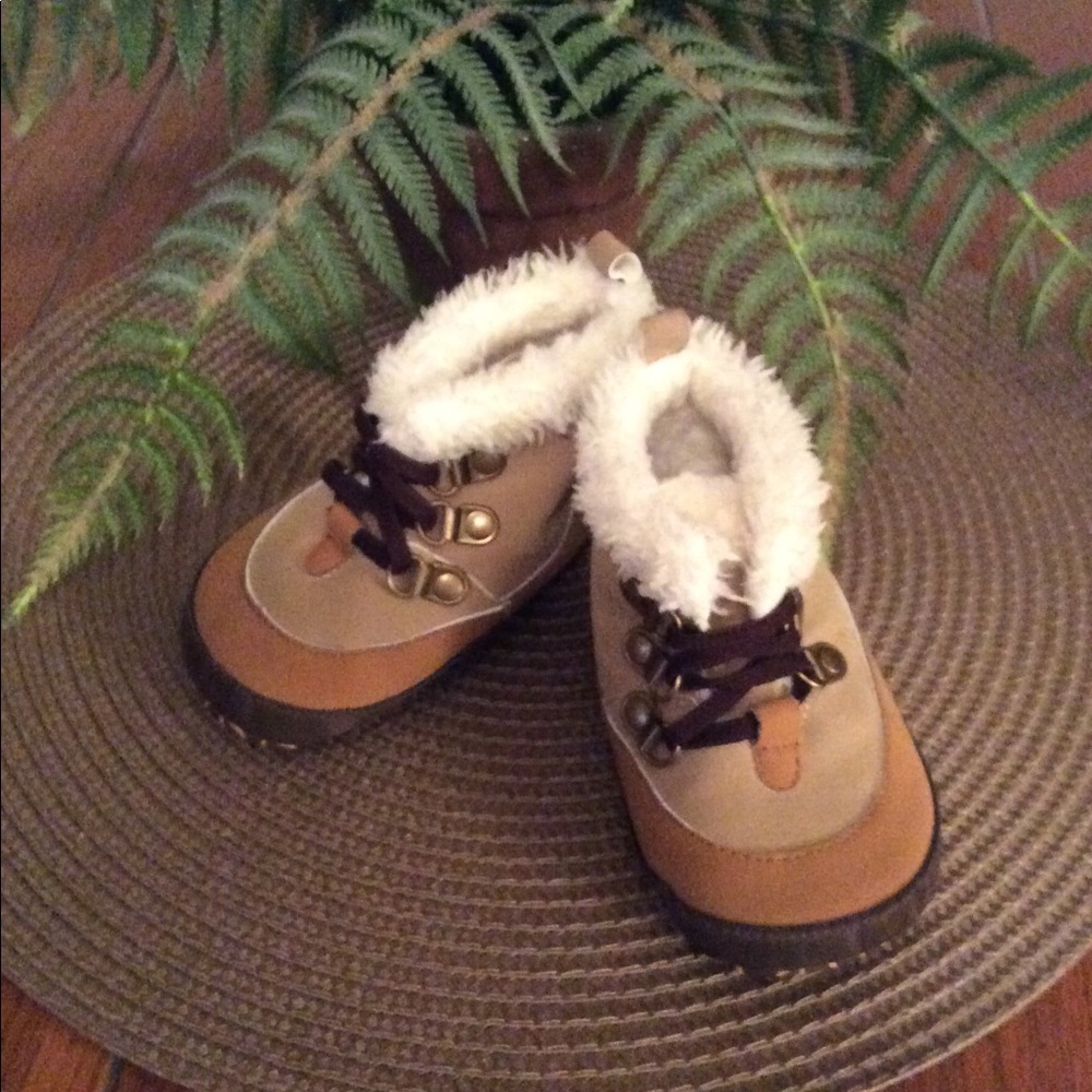 baby B’gosh crib booties. Size 3.